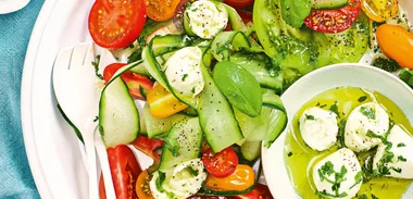 Mixed tomato salad with mozzarella & basil
