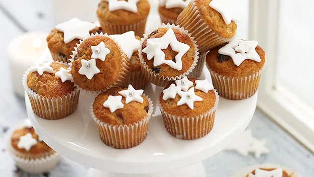 Mini fruit mince cakes