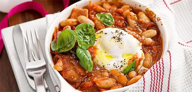 Italian style homemade baked beans
