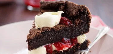 Flourless chocolate cake