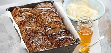 Hot cross buns pudding