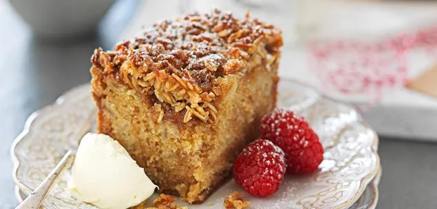 Anzac apple crunch cake