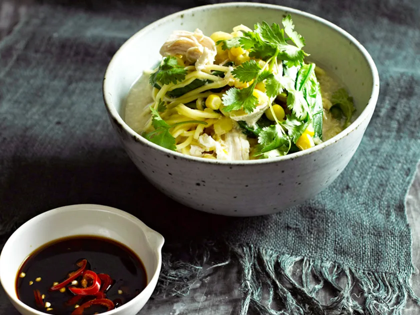 Chicken & egg noodle broth