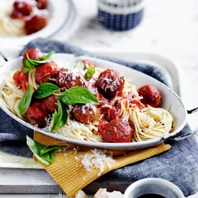 Spaghetti & eggplant ‘meatballs’