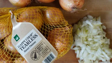 Happy Chop tearless onions