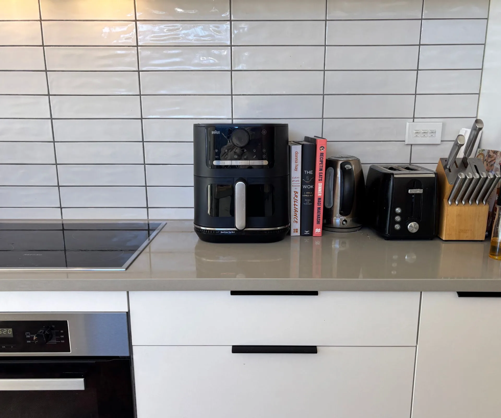 The Braun Multifry on the kitchen bench