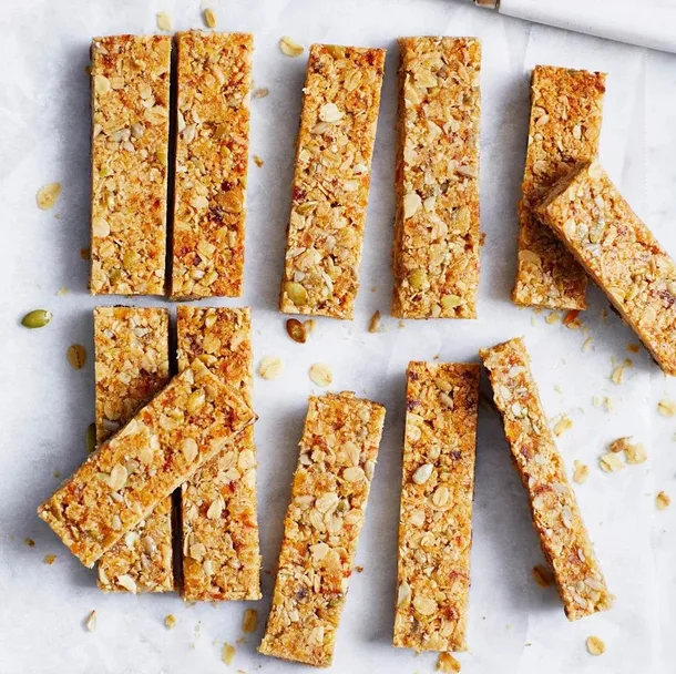 air fryer muesli slice cut into pieces