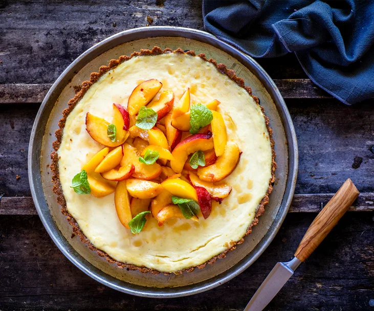 Peach, nectarine and ginger tart