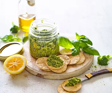 Broccoli and walnut pesto