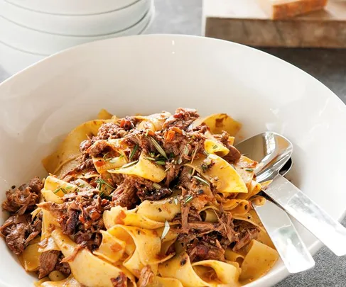 How to know which sauce to serve with different types of pasta