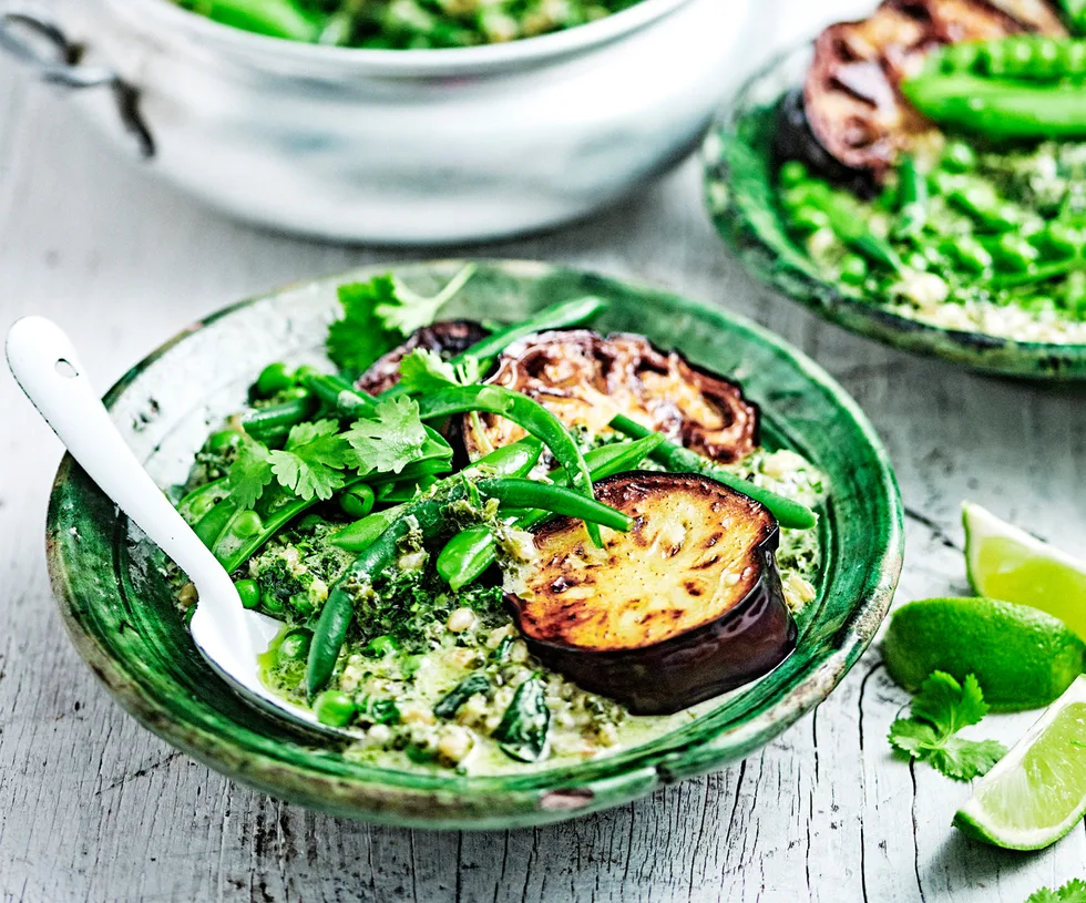 Supergreen vegetable curry