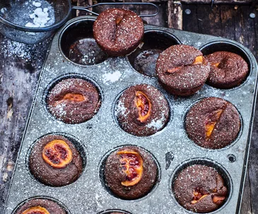 Little tamarillo cakes