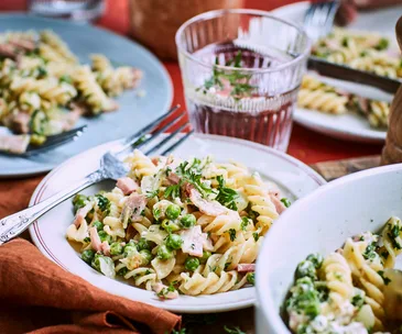 Pea, ham and sour cream spirals