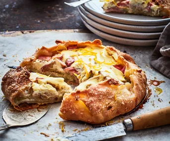 Rhubarb crème fraîche galette