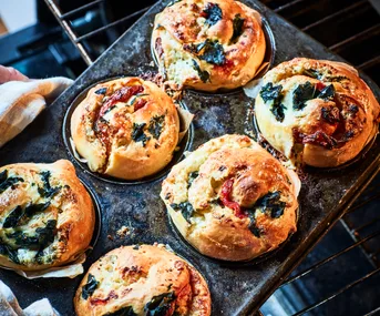 Savoury brioche buns with feta and blue cheese