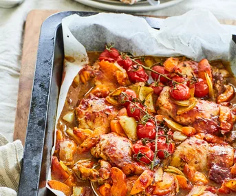 Apricot chilli chicken bake