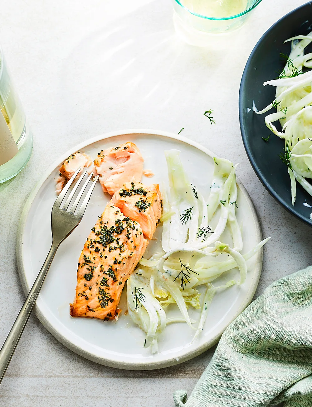 Air fryer roasted salmon and fennel salad