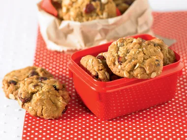 Fruity Anzacs