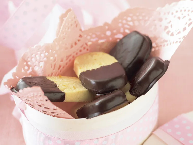 Orange Chocolate Shortbread Fingers