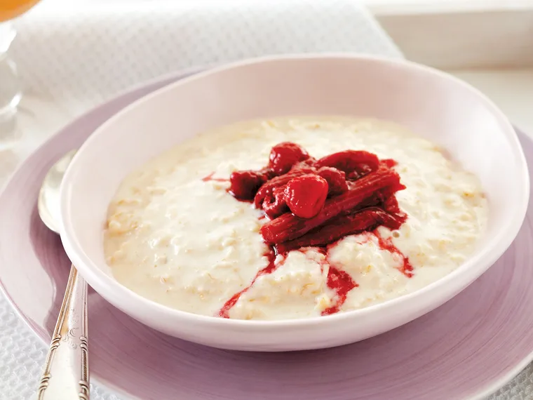 Porridge with Rhubarb Compote