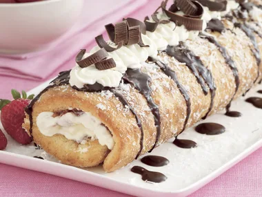 Lamington Roulade