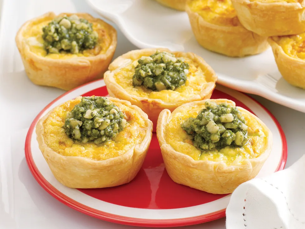 Curry Pumpkin Tarts with Rocket Dip