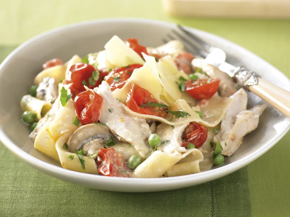 Pappardelle with Chicken and Peas