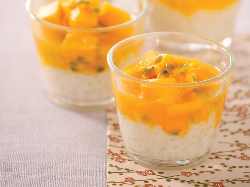 Sago pudding with papaya