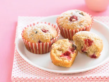 Raspberry and Chocolate Muffins