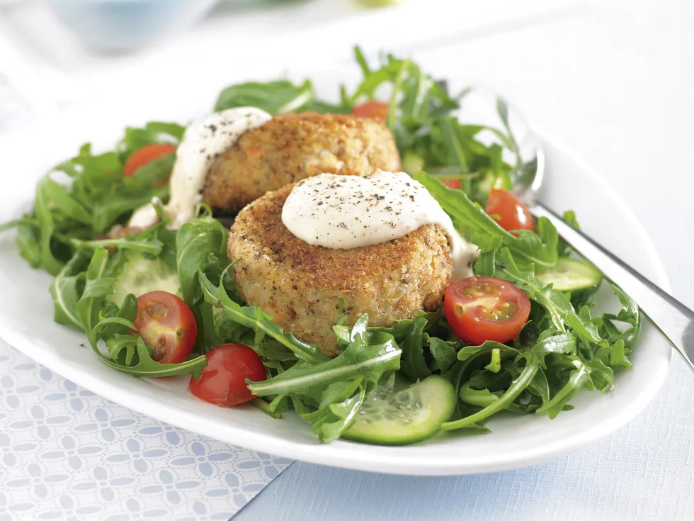 Salmon Patties with Horseradish Mayo