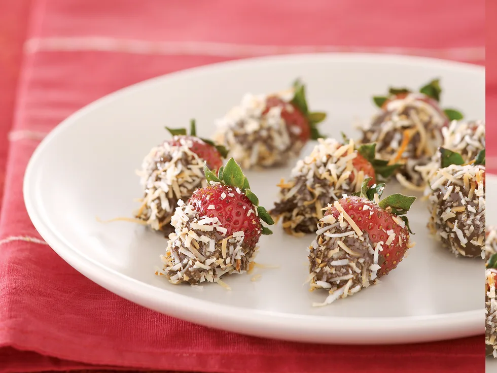 Choc Coconut Strawberries
