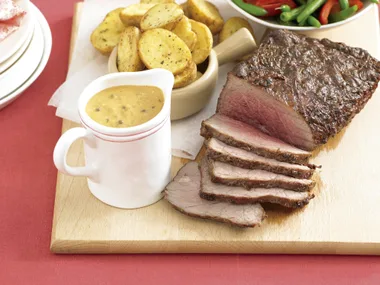 Roast Beef with Pepper Gravy