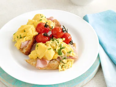 Herbed Scrambled Egg on Croissants