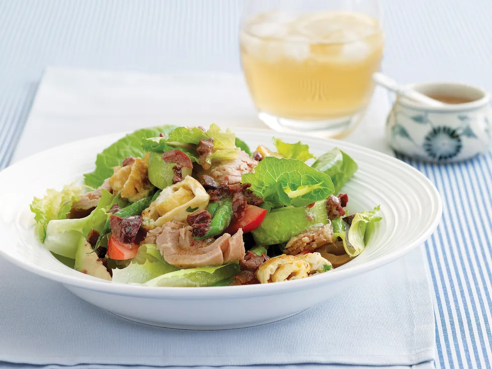 Tuna Omelet Salad