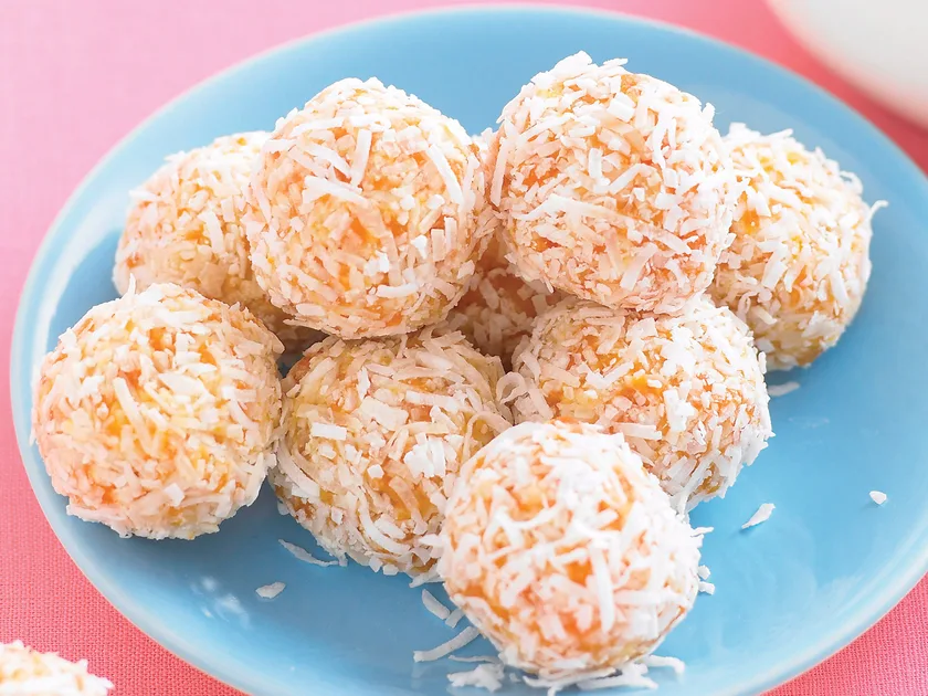 Apricot and honey balls