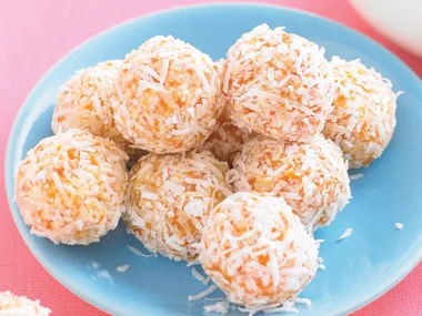 Apricot and Honey Balls