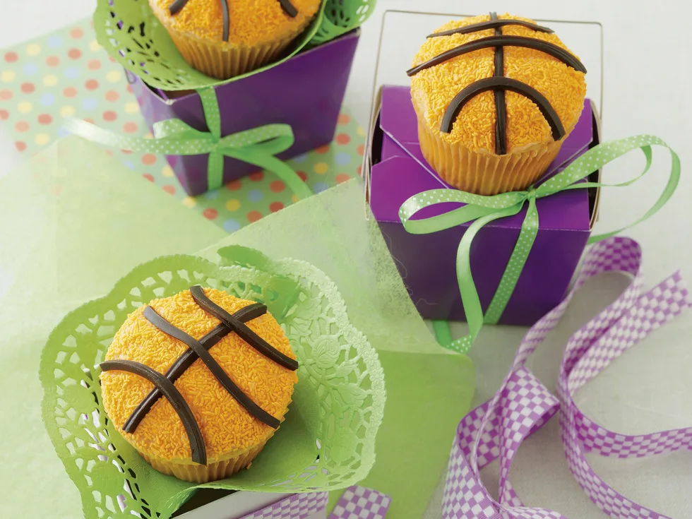 Look at this, Mum! - Mini Peanut butter basketballs