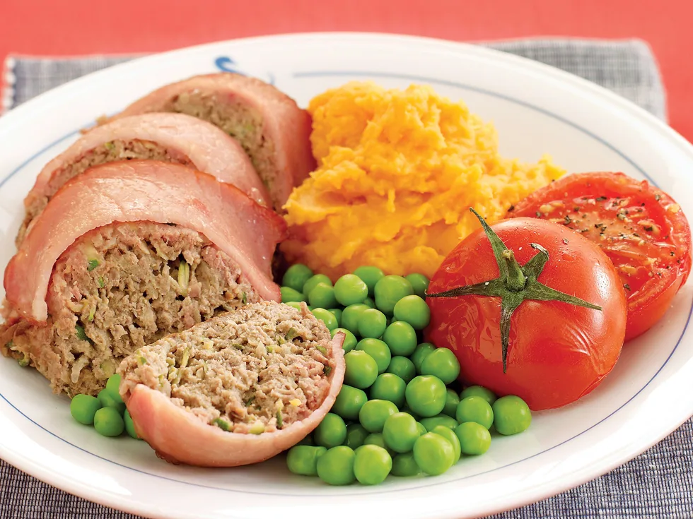 Make it easy with mince - Mini Bacon Meatloaves