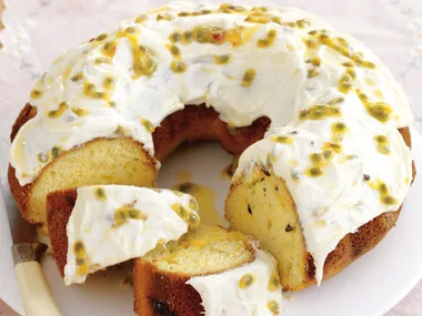 One-mix cakes - Passionfruit baba