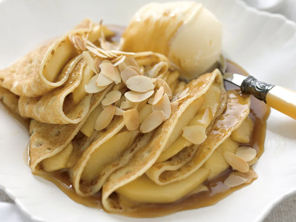 Ready steady cook - apple and almond crepe suzette