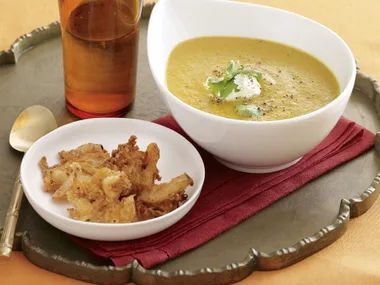 Ready to go - Curried pumpkin soup with crisp onion