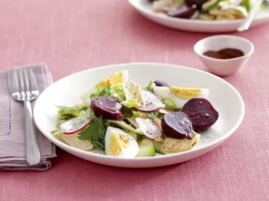 Red-hot beets - Beetroot and Egg fattoush