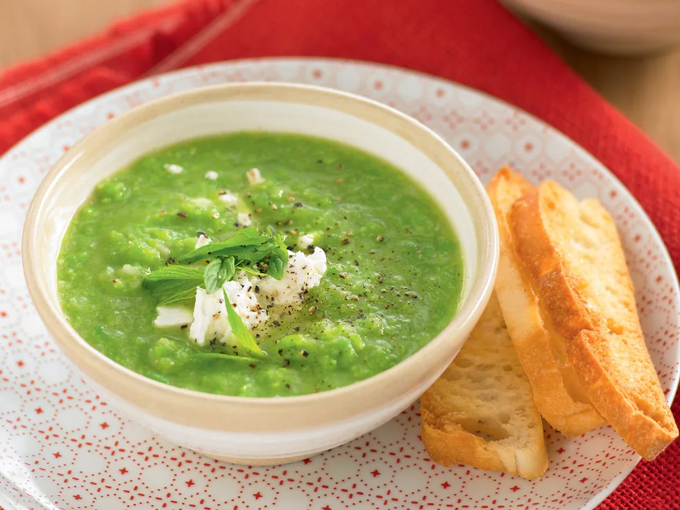 Souper quick - Pea soup with garlic croutes