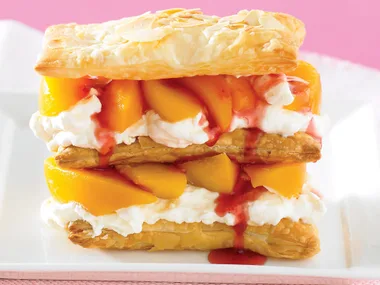 Sweet and light - Peach and Jam mille-feuille