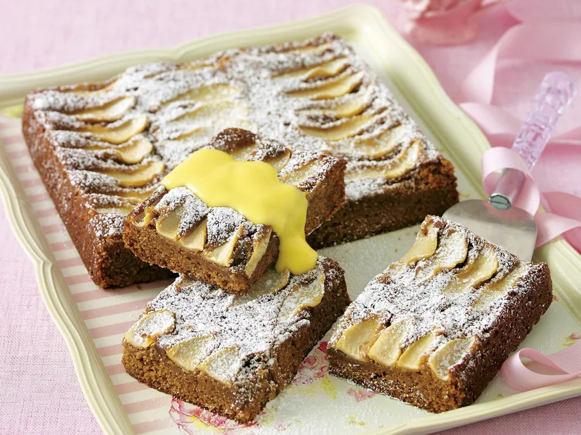 Spiced pear cake