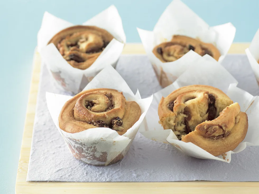 sweets toffee, Golden oldie - Sticky Toffee Buns