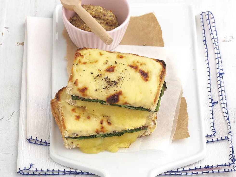 Spinach Mornay Melts