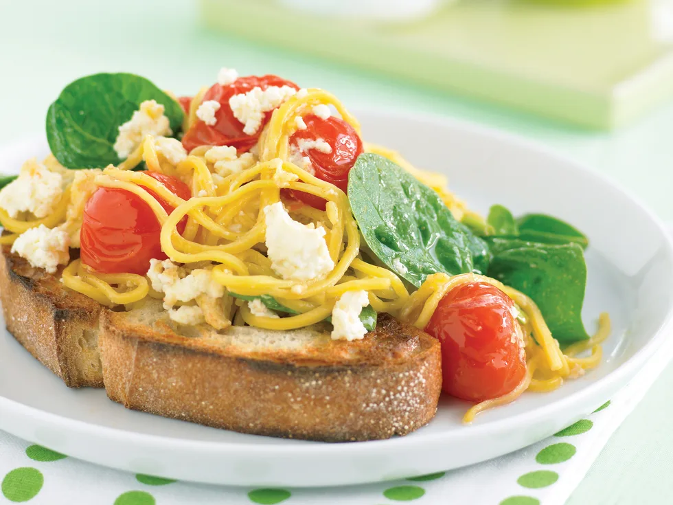 Scrambled Egg, Tomato and Noodles