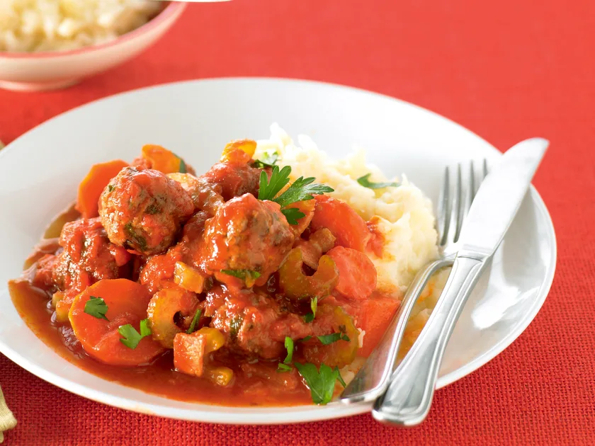 Beef ragu with parsnip