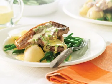 Grilled Lamb with Bearnaise Sauce